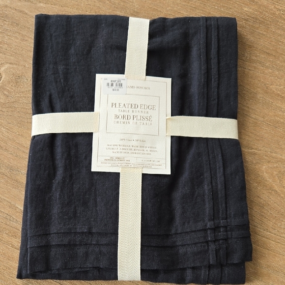 Williams Sonoma Other - Williams Sonoma Black Linen Table Runner